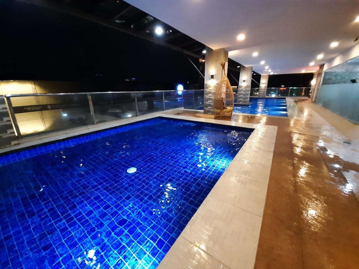 1809 Sunvida Tower Condo Across Sm City Cebú Exterior foto